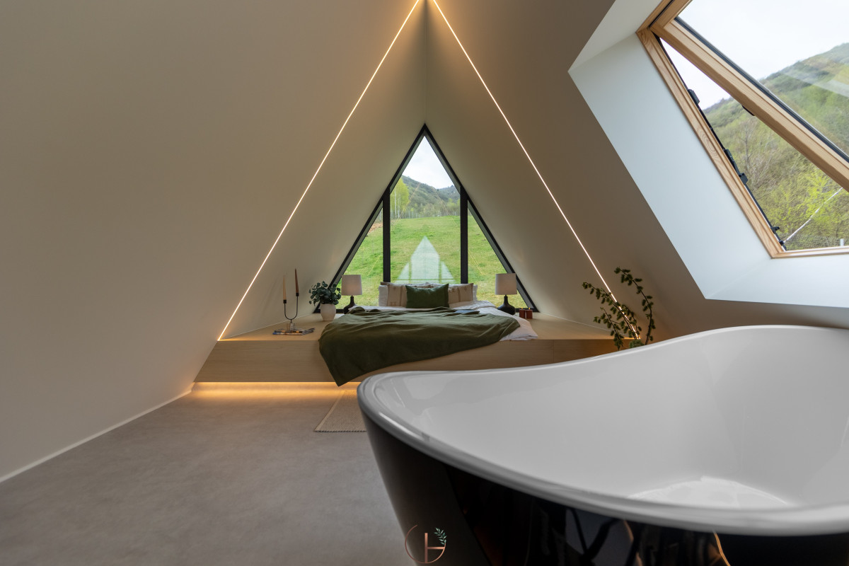 hermina-goia-studio-restaurant-a-frame