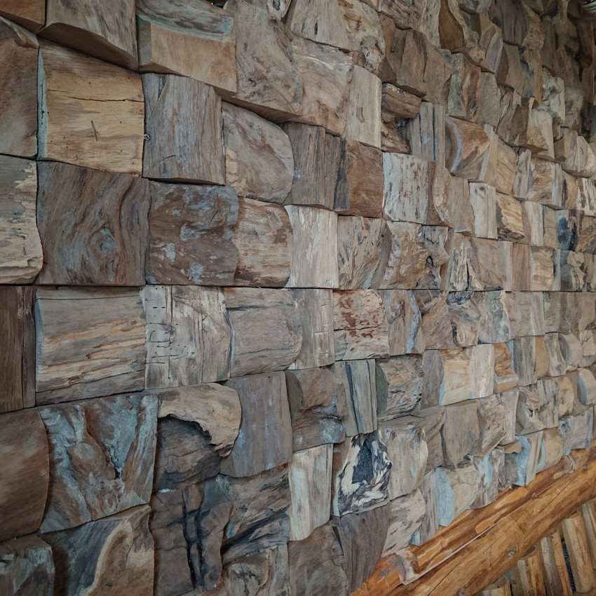 Panou decorativ 3D din lemn cu design modern