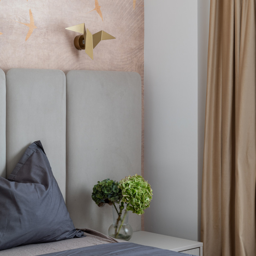 Tapet cu design elegant, păsări aurii și apus de soare
