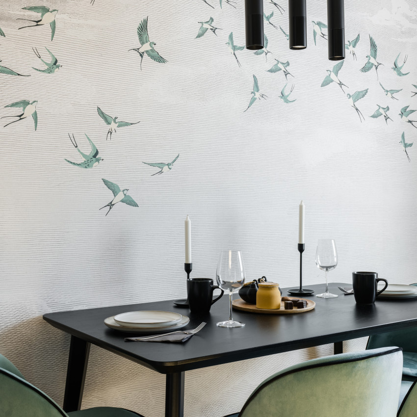 Swallow Cloud, Vert Opaline, PaperMint, un tapet cu păsări care zboară pe un fundal de nori, perfect pentru un dormitor modern