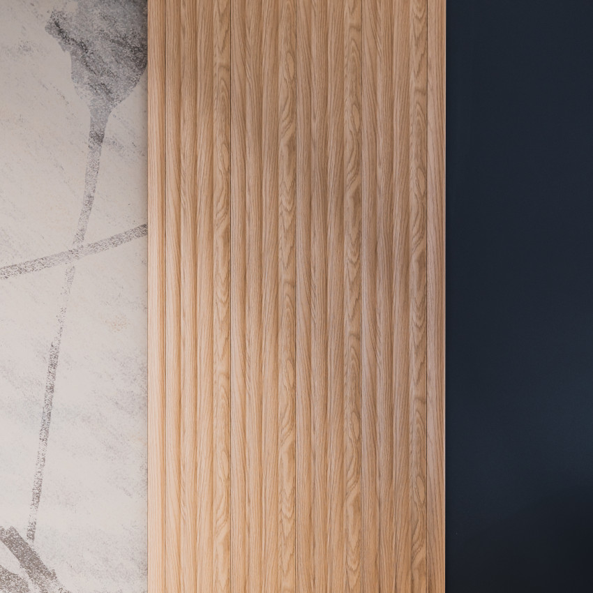 Panou decorativ 3D riflat cu aspect de stejar natural într-un living modern