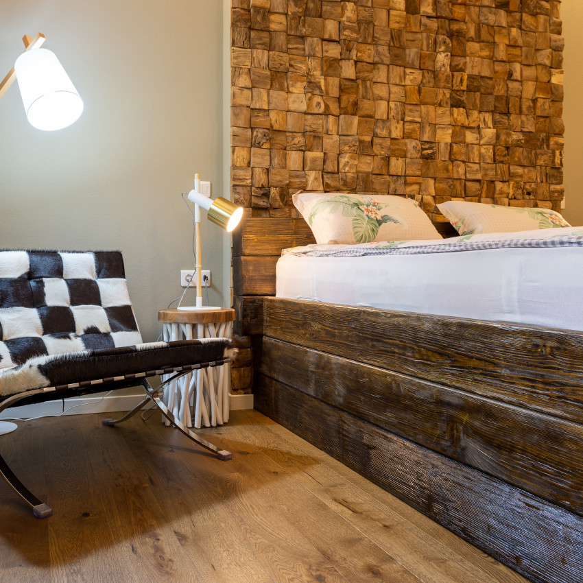 Panou decorativ 3D din lemn cu design modern