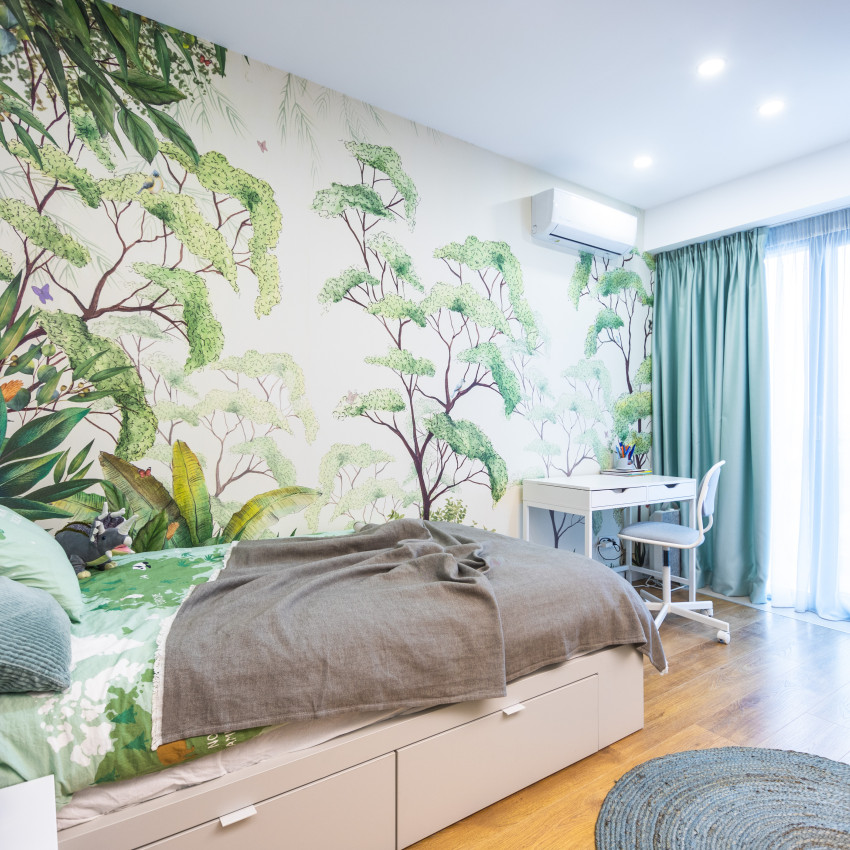 Forest  cu un design modern și elegant, perfect pentru living, dormitor sau birou. Transformați orice cameră într-un refugiu relaxant și inspirat de natură.