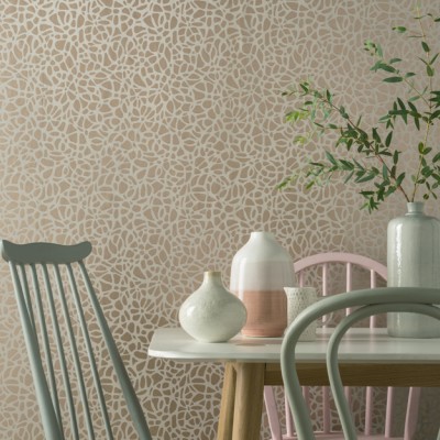 Tapet cu model elegant, Pebble, Beach Rose Gold Luxury Patterned, cu design delicat de pietricele în tonuri de roz auriu.