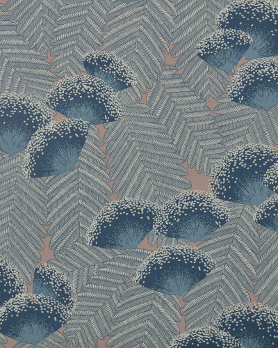 Tapet floral cu design Art Deco în nuanțe de albastru deschis și flori elegante.