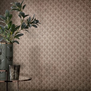 Tapet 1838 Wallcoverings 1838-1907-142-04. Conține culorile: Gri, Gri-Bej, Gri, Gri Pietricică, Verde, Verde Monoton