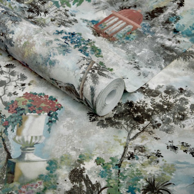 Tapet cu design Toile, cu o nuanță de verde luxuriant, prezintă o scenă inspirată de natură cu foișoare elegante și un design luxuriant al frunzelor.