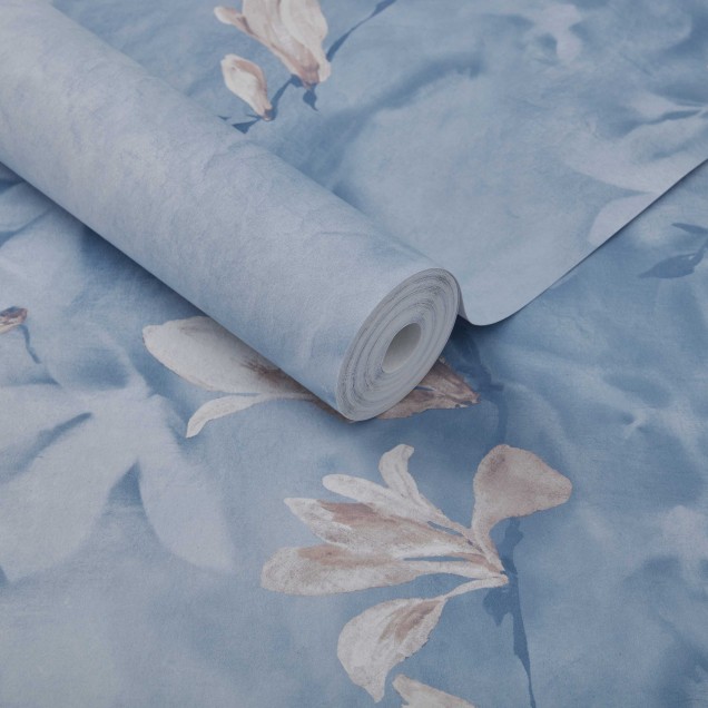 Tapet floral cu magnolie albă pe fundal Chambray Blue