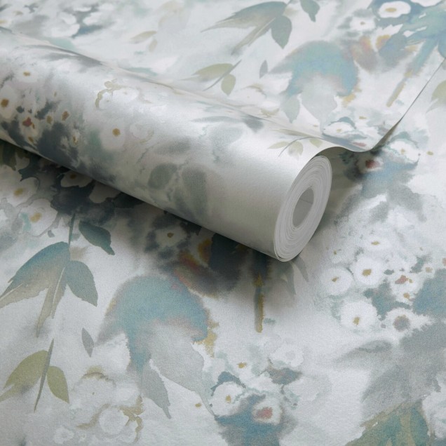 Tapet Cascade Opal Green Luxury Floral cu flori delicate in nuante de verde opalescent
