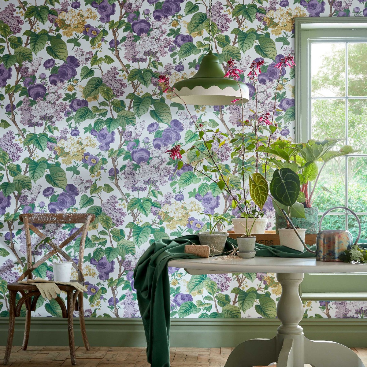 Tapet 1838 Wallcoverings 1838-2311-168-01. Conține culorile: