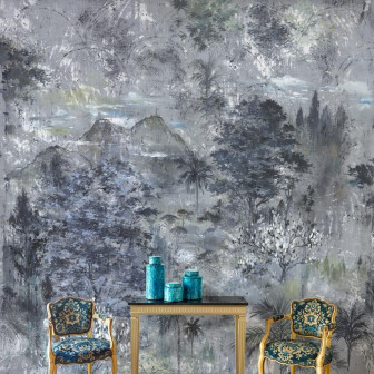 Tapet cu peisaj muntos în tonuri de gri și argintiu