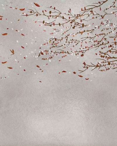 Tapet lavabil cu design modern, cu ramuri cu flori roz pal pe fundal argintiu