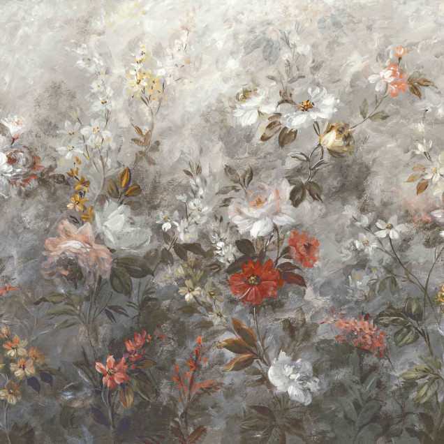 Tapet cu un design floral pictural în nuanțe de gri, alb și coral, cu accente galbene.