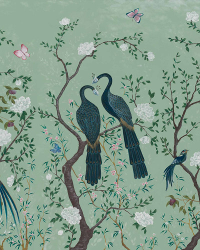 Tapet cu design floral și păsări într-un interior elegant