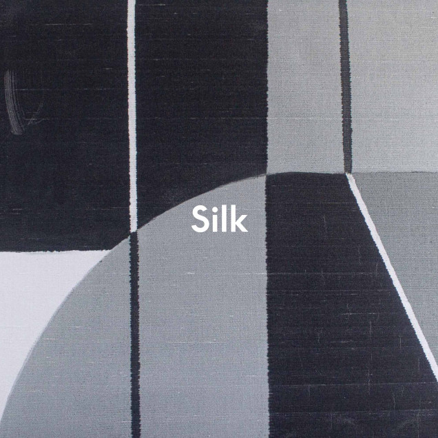 Tapet cu design geometric argintiu și negru
