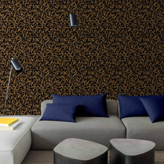 Tapet abstract negru și auriu într-un living modern