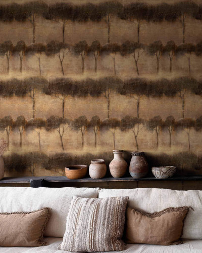 Tapet lavabil Ourika Trees Sienna, cu design elegant si modern, ce aduce in casa ta o atmosfera calda si primitoare.