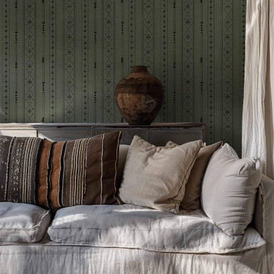Tapet lavabil cu design geometric, nuanță de verde închis, inspirat de inscripții Tifinagh
