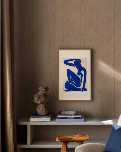 Tapet cu design geometric în nuanțe de maro