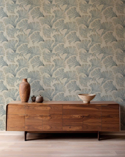 Tapet cu design floral albastru, ideal pentru decorarea interioară