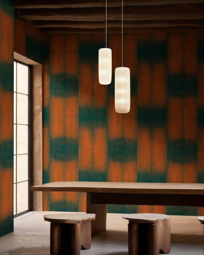 Tapet cu model geometric abstract în nuanțe de verde și portocaliu