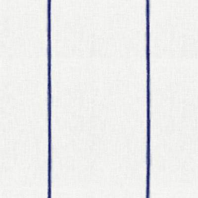 Tapet cu dungi fine indigo într-un interior modern