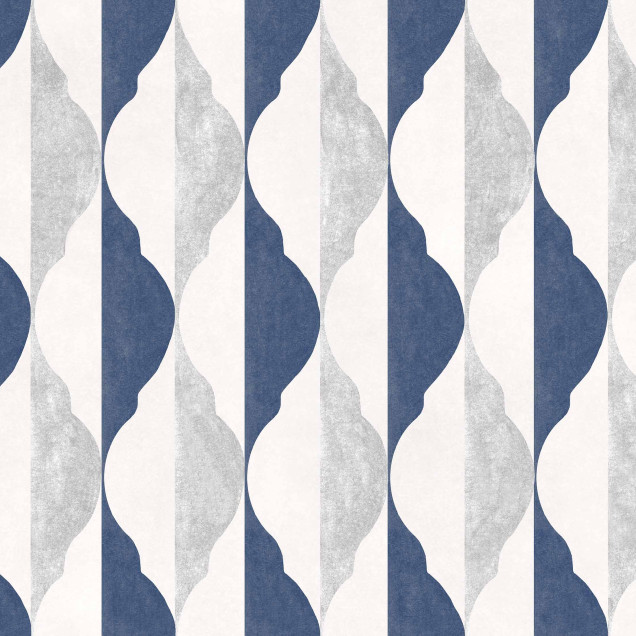 Tapet cu model geometric abstract in nuante de bej si gri inchis, aplicat pe peretele unui living modern.