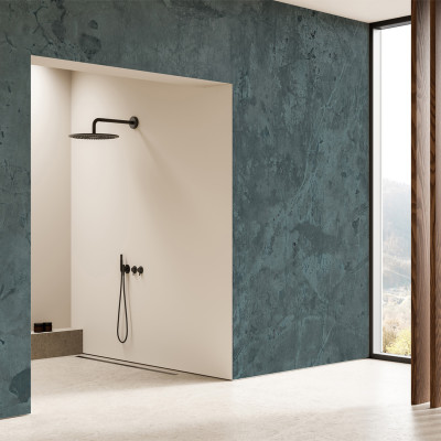 Tapet cu design abstract albastru și gri într-o baie modernă