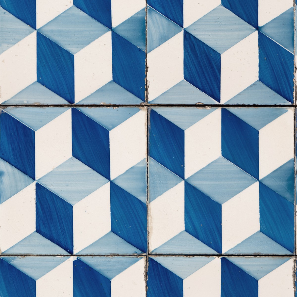 Tapet designer Lisbon (Portuguese Tile), Blue - Feathr, Tapet living 