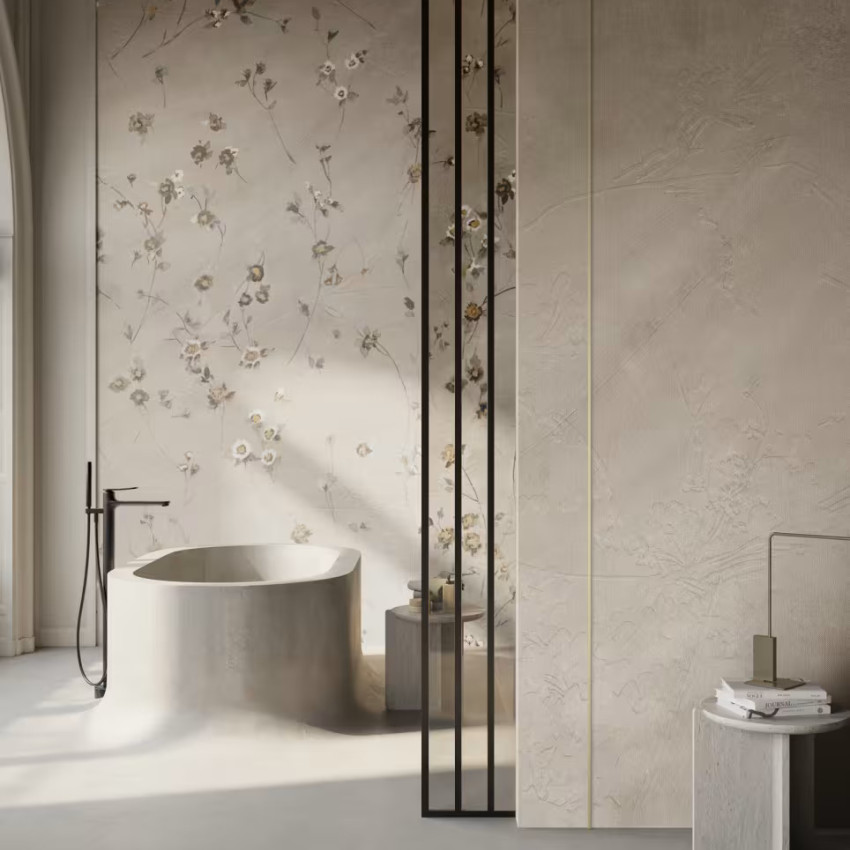 Fototapet floral elegant într-o baie modernă