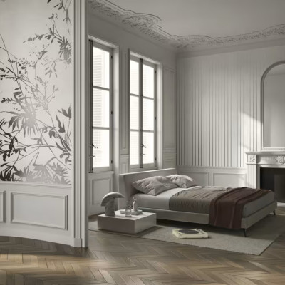 Tapet floral elegant într-un dormitor modern