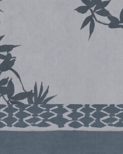 Tapet floral cu design elegant și subtil