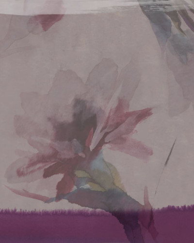 Fototapet floral cu nuanțe de mov și roz, design elegant