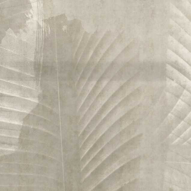 Fototapet cu design abstract de frunze tropicale în culori neutre, într-un living modern cu fotolii din piele.