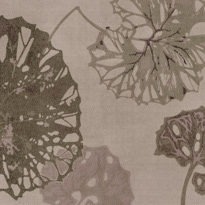 Wallpaper cu frunze delicate pe fond texturat, in nuante de gri si maro