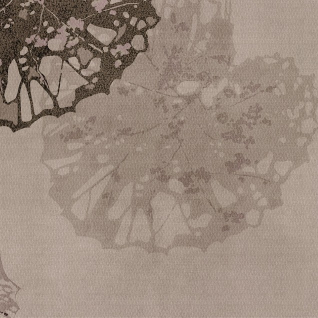 Wallpaper cu frunze delicate pe fond texturat, in nuante de gri si maro