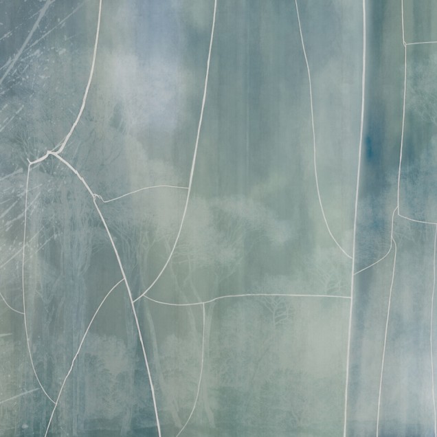 Tapet Polare Variant 1 cu design abstract in nuante de albastru si verde, cu linii albe subtile.