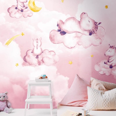 Imagine murală cu unicorni în nori, pe un cer roz