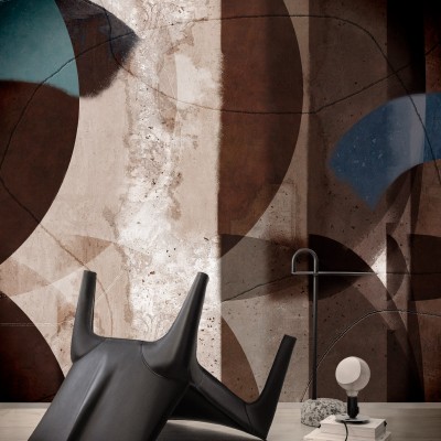 Tapet contemporan cu design abstract, cu cercuri suprapuse, linii curbe si texturi din beton, in nuante de gri, maro si albastru.