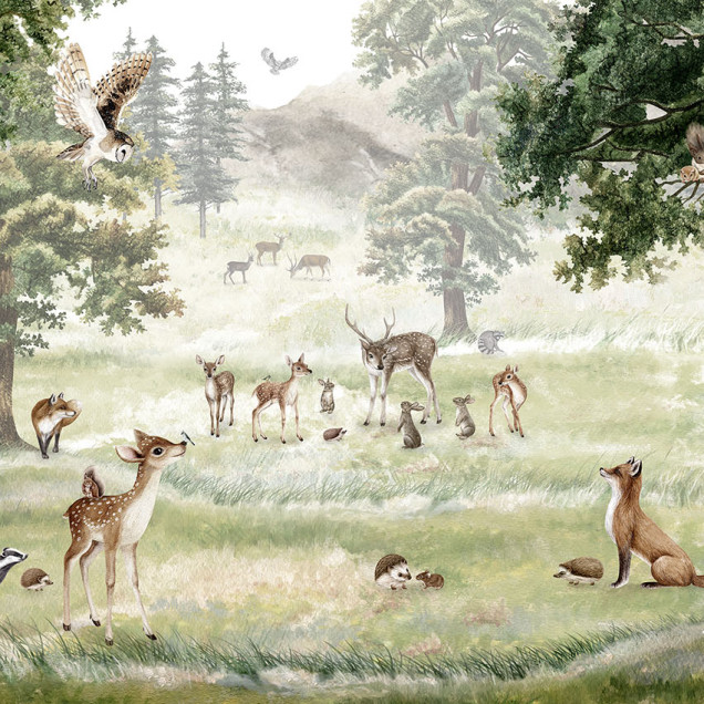 Tapet cu animale din pădure, inclusiv cerbi, vulpi, veverițe, bufnițe și alte animale, ideal pentru camera copilului