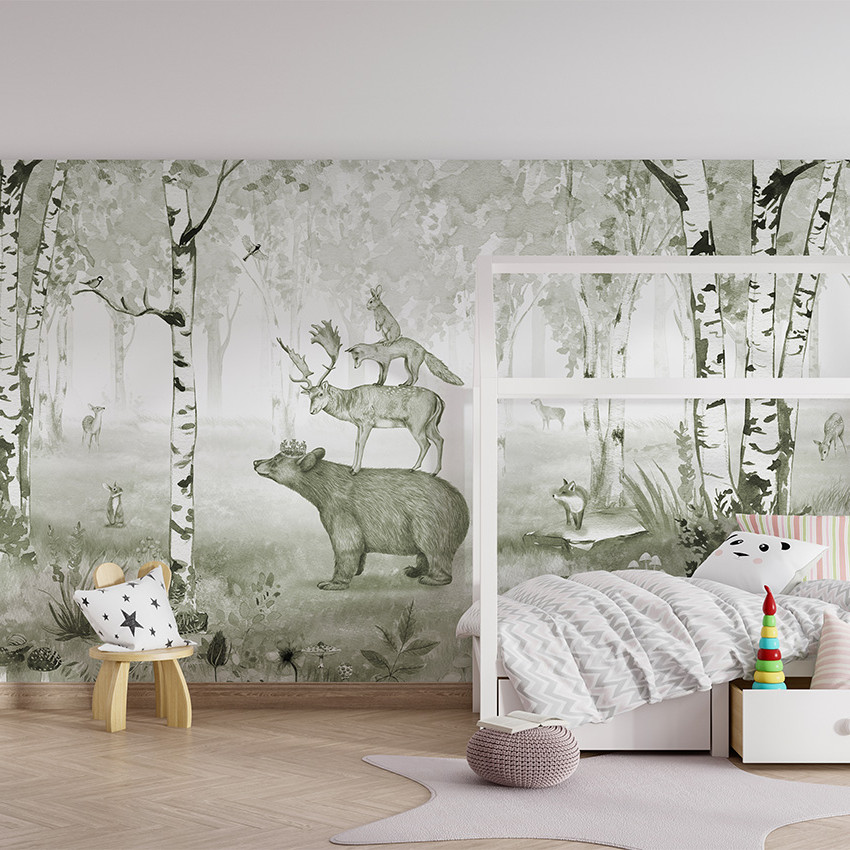 Tapet personalizat "Bear King - Green", design pictat în acuarelă, cu un urs, un cerb, un vulpe și un iepure, înconjurați de copaci.