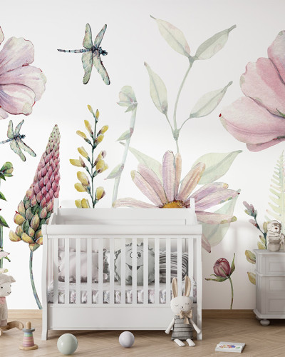 Tapet floral cu flori delicate și libelule, pictate cu acuarele, pe fundal alb.