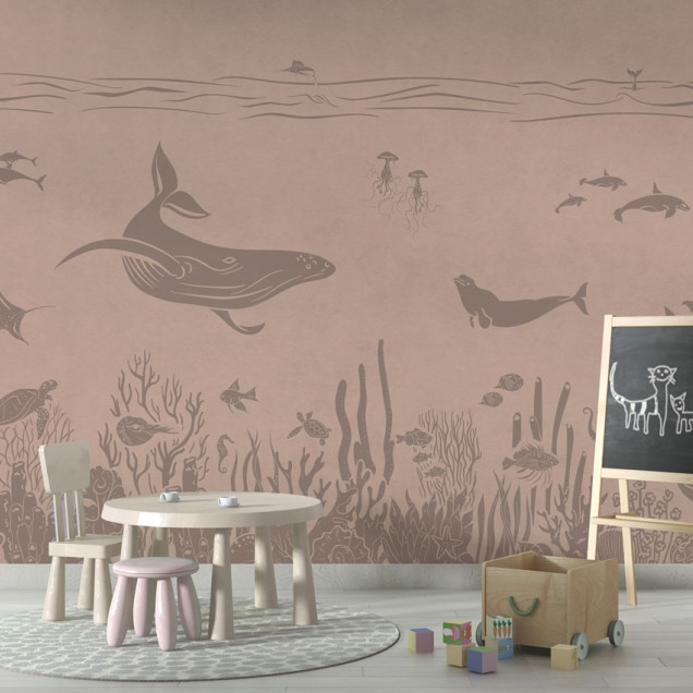 Tapet Monochrome Sea - Pink Vintage, cu o balenă, corali și creaturi marine, într-o schemă de culori roz vintage.