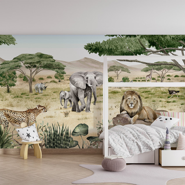 Tapet cu peisaj african, cu elefanți, lei, girafe și alte animale sălbatice.