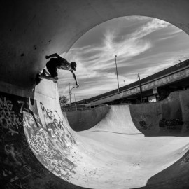 Fototapet Skate Tunnel, personalizat, Rebel Walls