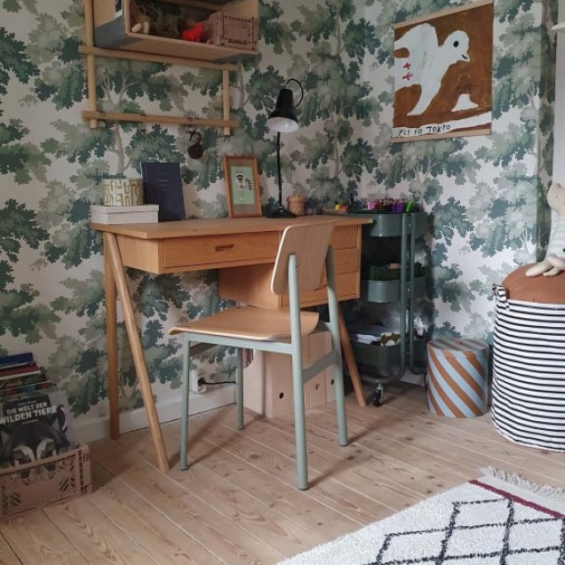 Tapet lavabil cu design modern de copaci verzi