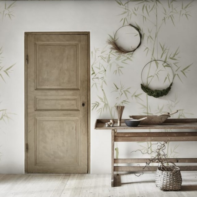 Tapet lavabil cu design minimalist cu un model de bambus și păsări de hârtie.