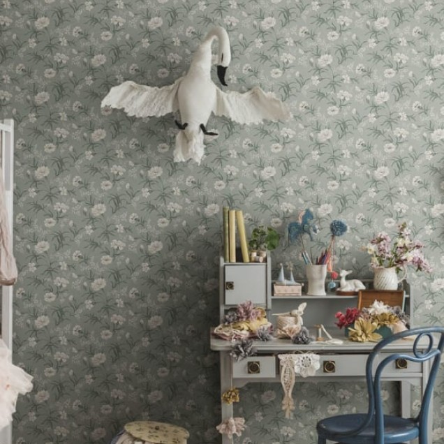Tapet Emilie Garden Green cu model floral delicat pe fundal verde deschis