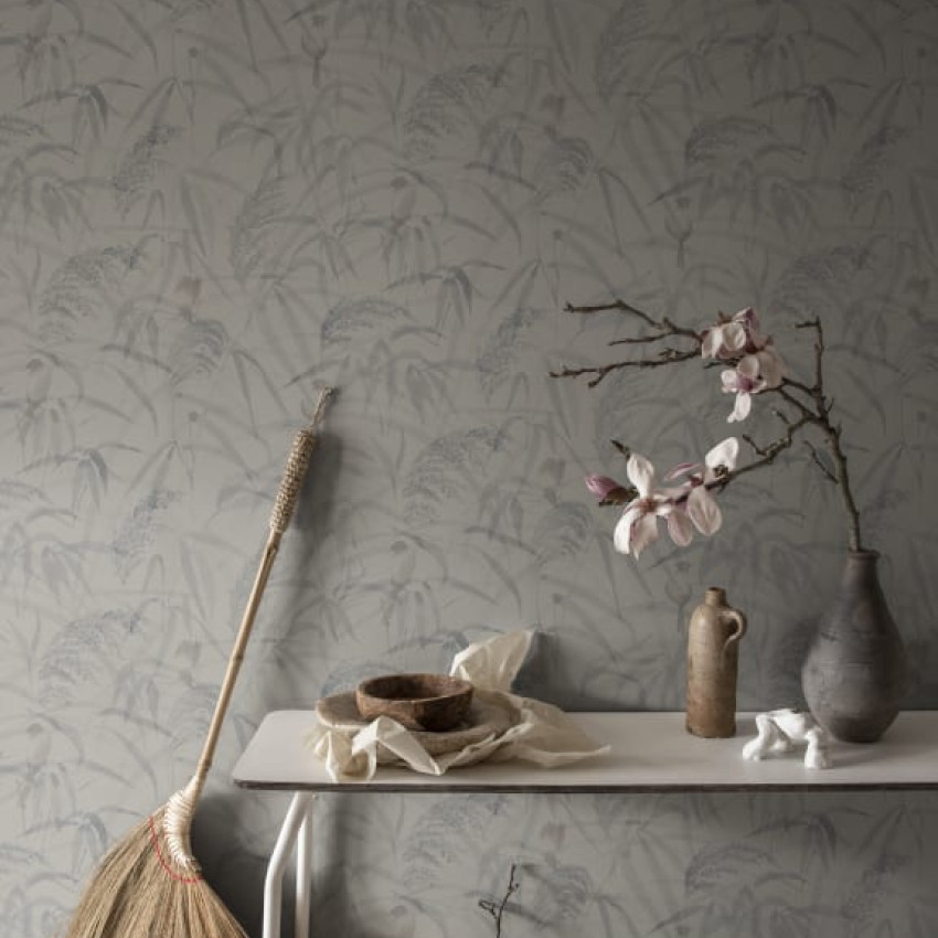 Tapet lavabil cu design minimalist, cu model discret si textura fina.