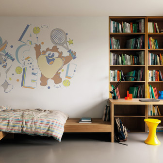 Fototapet cu Bugs Bunny și Diavolul Tasmanian jucând tenis într-o cameră modernă de copii, cu pat din lemn și bibliotecă.